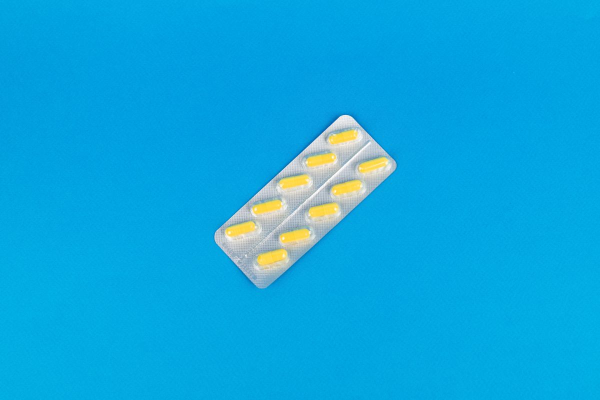 药品直播带货红线:处方药连包装都不能露,一条广告罚了12.9万