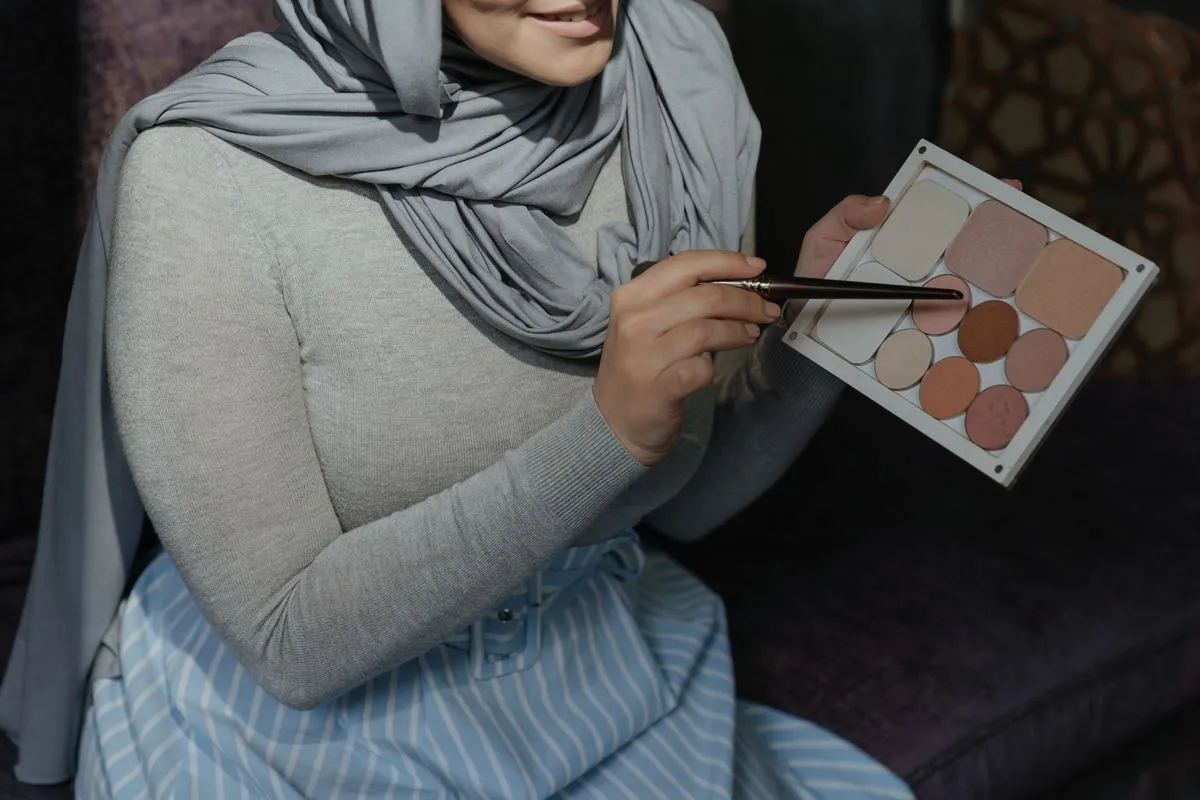 Kata "Aman untuk Ibu Hamil" di Deskripsi Skincare Bisa Ditolak