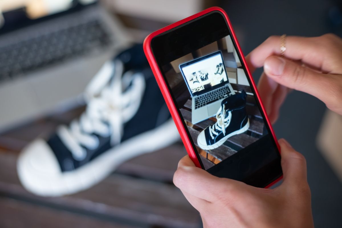 Pakai Foto Produk Orang Lain di TikTok Shop: Risiko Hak Cipta