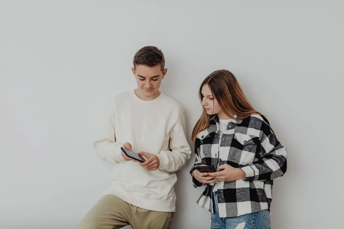 印尼 16 岁以下社媒禁令生效:TikTok 已停 170 万账号,卖家受什么影响
